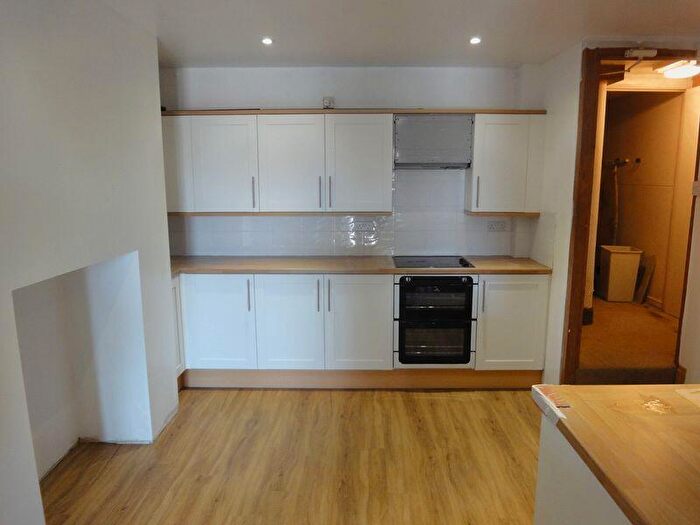 5 Bedroom Terraced House To Rent In Haldon Road, St Davids, Exeter, EX4