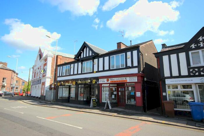 1 Bedroom Apartment To Rent In Bramhall Lane, Stockport, Cheshire, SK2