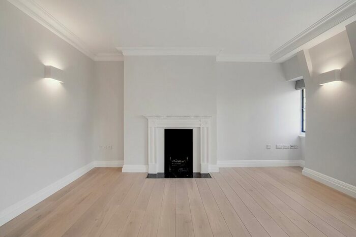 2 Bedroom Flat To Rent In Sloane Street, London, SW1X