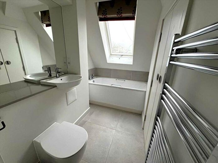 2 Bedroom Apartment To Rent In Prewetts Mill Apartments, Mill Bay Lane, Horsham, RH12