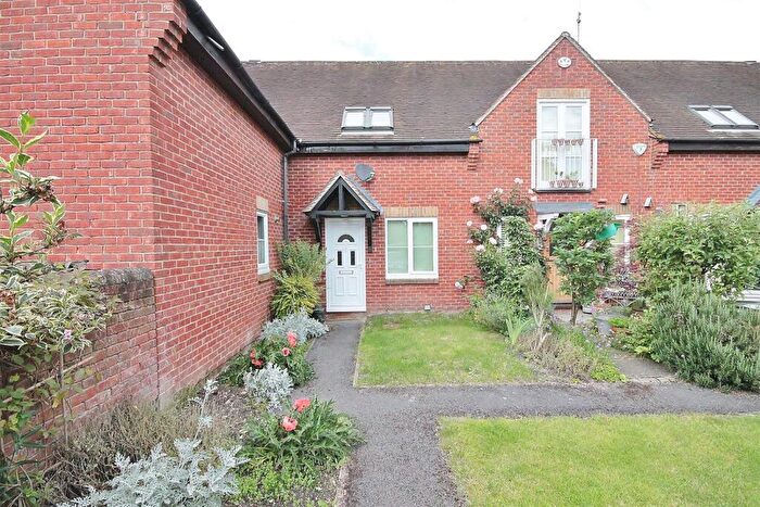 1 Bedroom Terraced House To Rent In Bosley Crescent, Wallingford, OX10