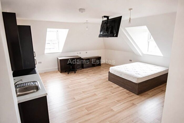 1 Bedroom Studio To Rent In Charndon Close, Reading, RG2