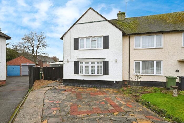 3 Bedroom End Of Terrace House For Sale In Fairley Way, Cheshunt, Waltham Cross, EN7