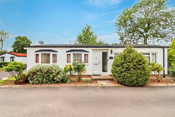 2 Bedroom Property For Sale In Shepherds Grove Park, Stanton, Bury St. Edmunds, IP31