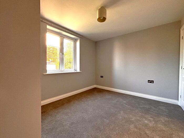 2 Bedroom Flat For Sale In Burlington Road, Swanage, Dorset, BH19 - Photo 8