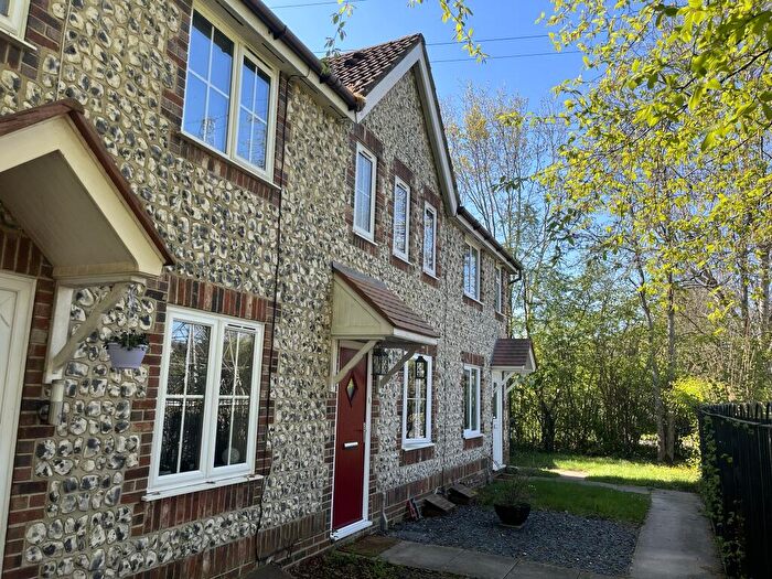 2 Bedroom House To Rent In Marsh Gardens, Hedge End, SO30