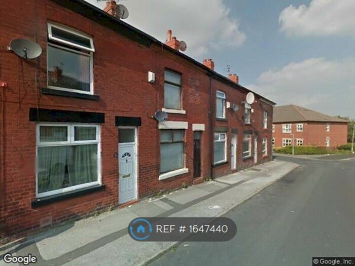 3 Bedroom End Of Terrace House To Rent In Sloane Street, Bolton, BL3