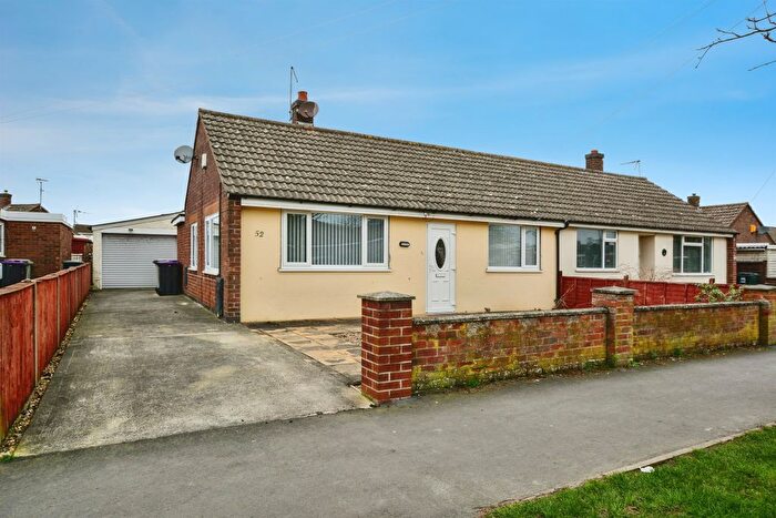 2 Bedroom Semi Detached Bungalow For Sale In Richmond Drive, Skegness, PE25