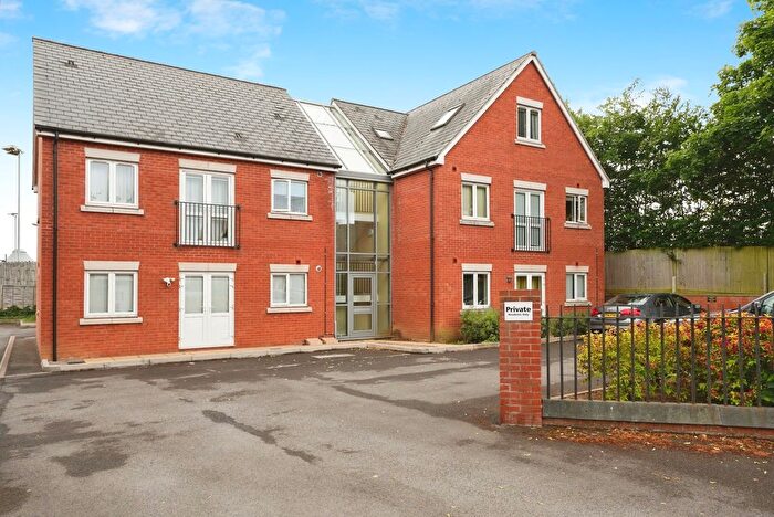 2 Bedroom Flat To Rent In Bloomfield Terrace, Gloucester, GL1