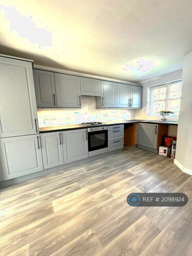 3 Bedroom End Of Terrace House To Rent In Grangemoor Close, Darlington, DL1