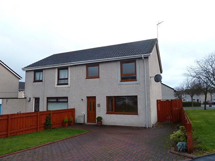 3 Bedroom Semi-Detached House To Rent In Greenbrae Avenue, Bridge Of Don, AB23