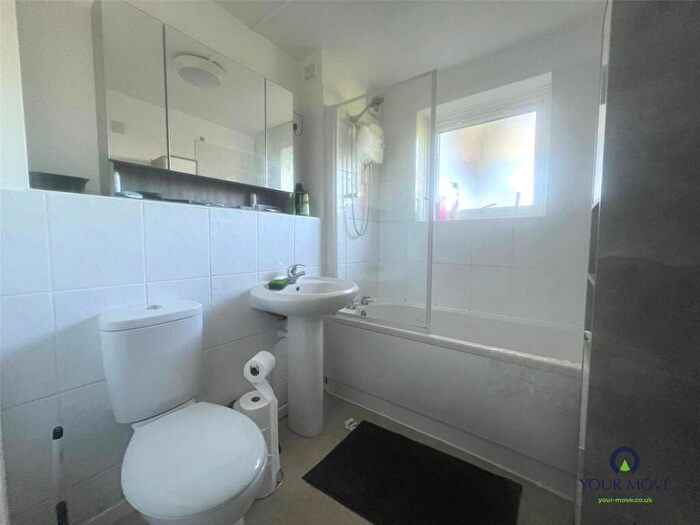 1 Bedroom Garage / Parking To Rent In Kyoto Court, Bognor Regis, West Sussex, PO21