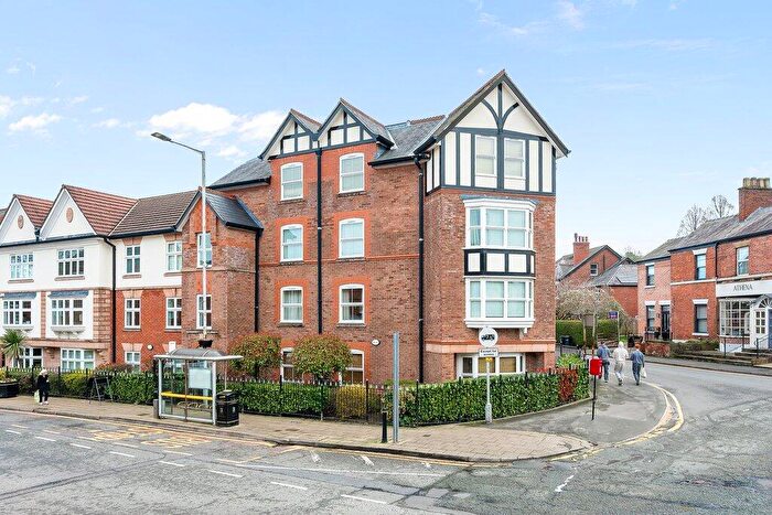 2 Bedroom Apartment For Sale In , Chorlegh Grange, Alderley Edge, SK9