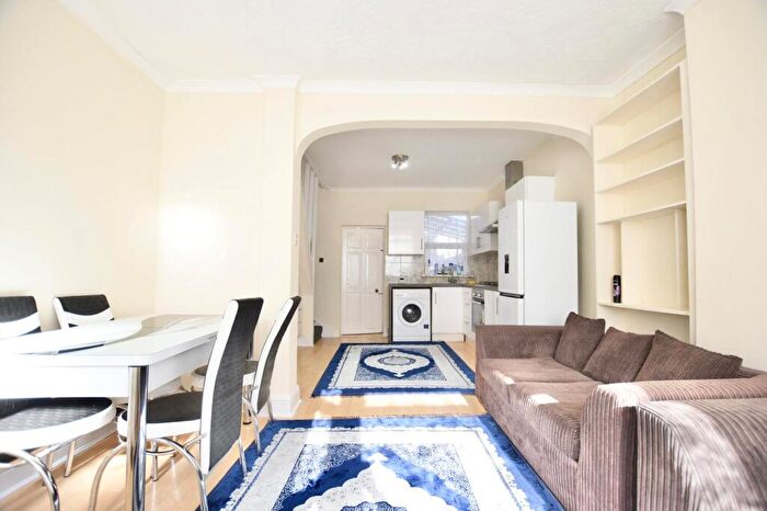 2 Bedroom Terraced House To Rent In Tavistock Road, Stratford, E15