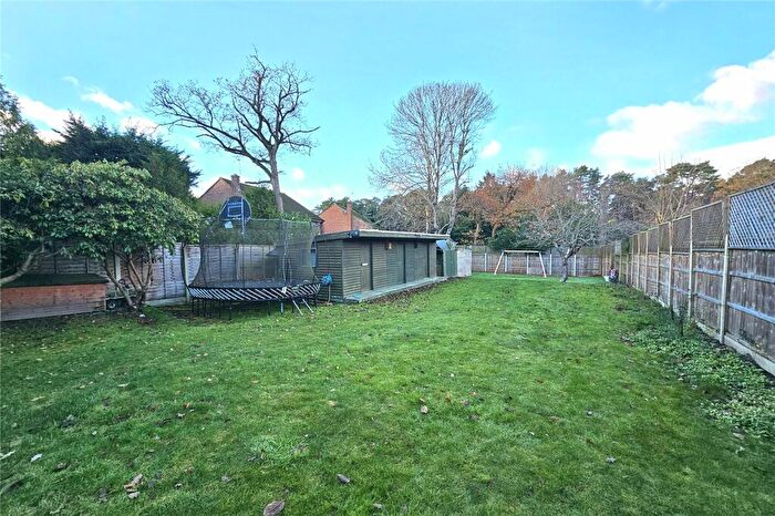 4 Bedroom Detached House For Sale In College Ride, Camberley, Surrey, GU15