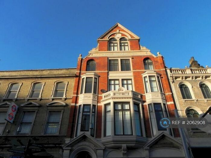 1 Bedroom Flat To Rent In The Lecture Hall, London, E1