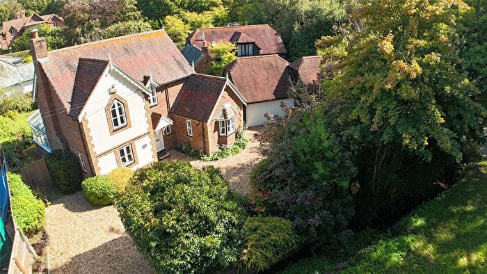 3 Bedroom Detached House For Sale In Lymore Lane, Keyhaven, Lymington, Hampshire, SO41