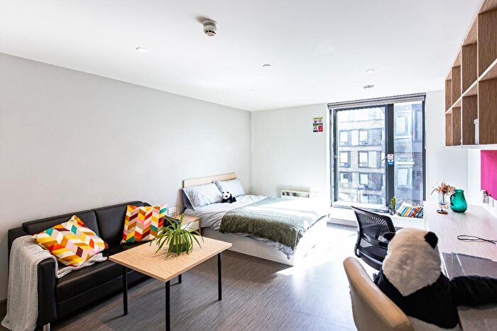 Studio To Rent In New Era Square, Deluxe Studio, S2