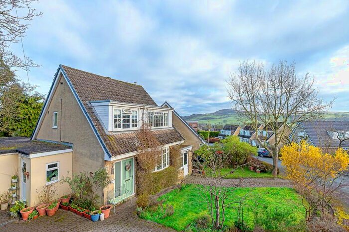 4 Bedroom Detached House For Sale In St Peters Court, Addingham, Ilkley, West Yorkshire, LS29