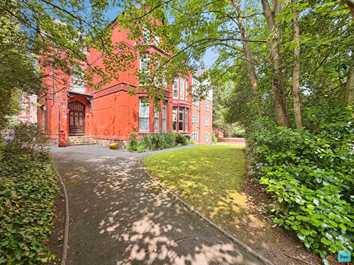 2 Bedroom Flat For Sale In Ullet Road, Liverpool, L17
