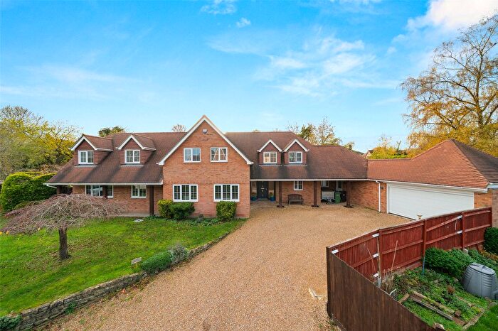 5 Bedroom Detached House To Rent In Popeswood Road, Binfield, Bracknell, Berkshire, RG42