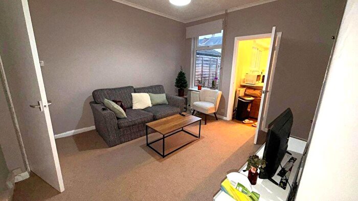 Detached House To Rent In Cross Street, Lincoln, LN5