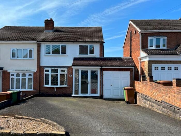3 Bedroom Semi-Detached House For Sale In Aviemore Crescent, , Birmingham, B43