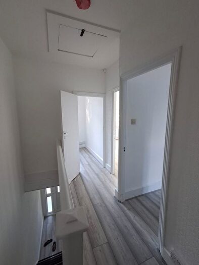 3 Bedroom Terraced House To Rent In St.James Road, Mitcham, CR4