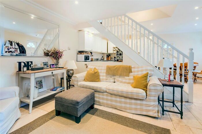1 Bedroom Property To Rent In Burlington Road, Parsons Green, SW6