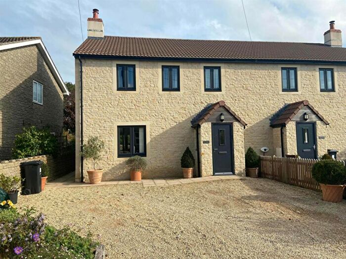3 Bedroom Semi-Detached House To Rent In Back Street, Hawkesbury Upton, GL9