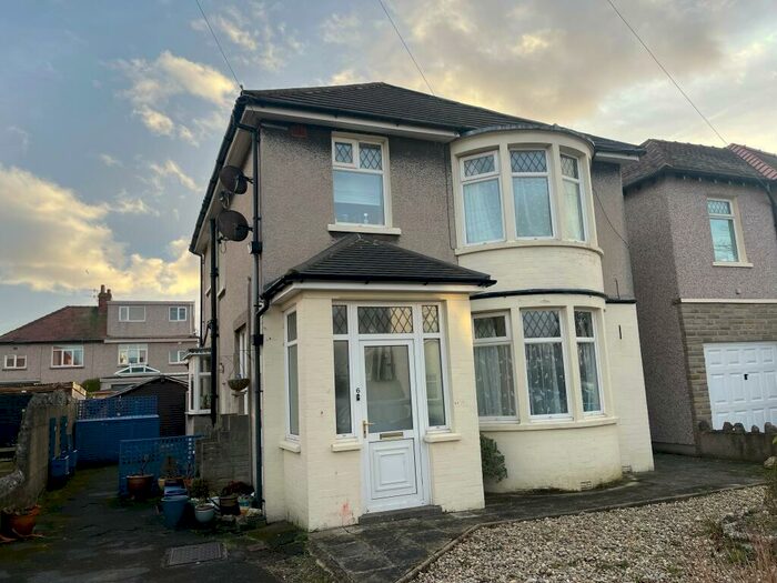 1 Bedroom Flat To Rent In Clifton Drive, Bare, LA4