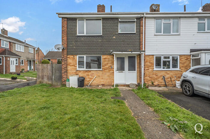 3 Bedroom Terraced House For Sale In Hunstanton Close, Rainham, Gillingham, Kent, ME8