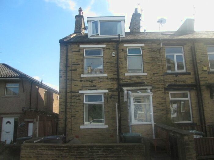 2 Bedroom Terraced House To Rent In Wellington Street, Allerton, BD15