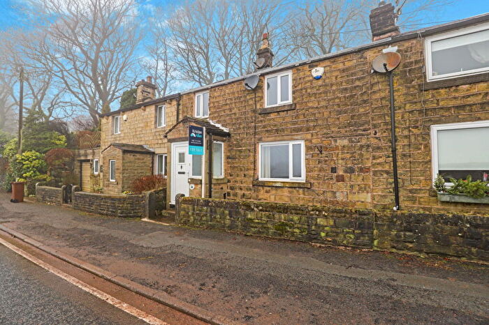 3 Bedroom Cottage For Sale In Helmshore Road, Holcombe, Bury, BL8