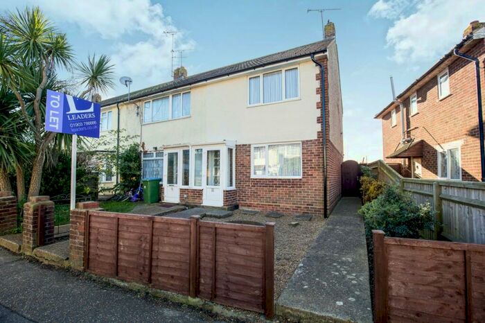 2 Bedroom End Of Terrace House To Rent In West Way, Littlehampton, BN17