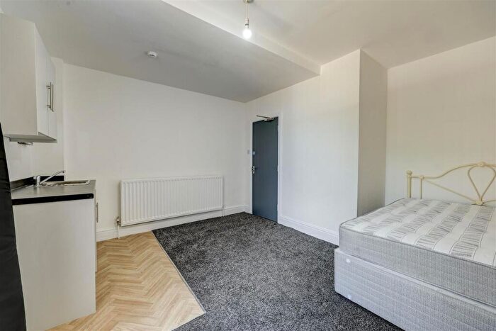 1 Bedroom Property To Rent In Newtown Road, Carlisle, CA2