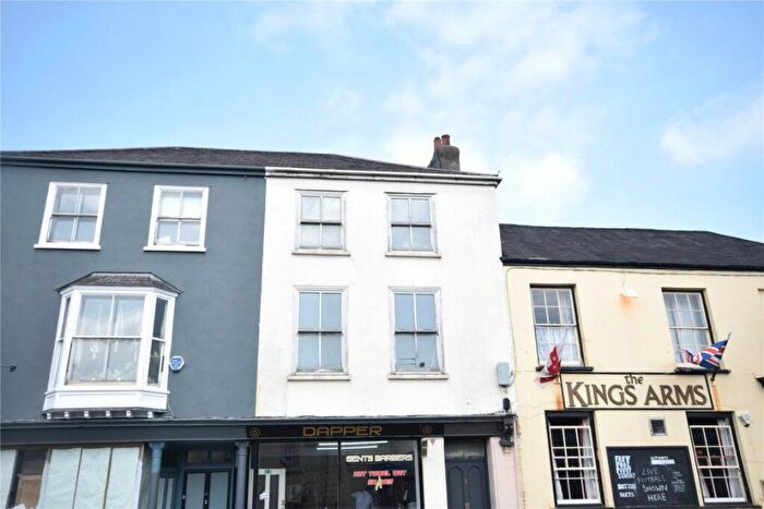 3 Bedroom Flat To Rent In South Molton, EX36
