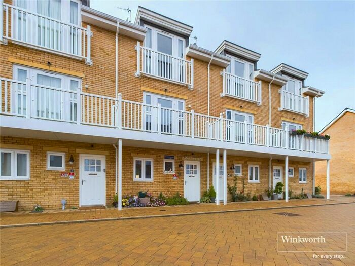 3 Bedroom Town House To Rent In New Hampshire Street, Reading, Berkshire, RG2