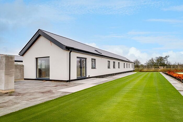 3 Bedroom Semi-Detached House For Sale In Conington, Cambridgeshire, CB23