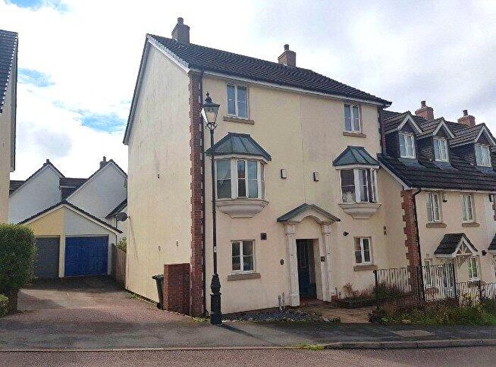 4 Bedroom Property To Rent In Raleigh Mead, South Molton, Devon, EX36