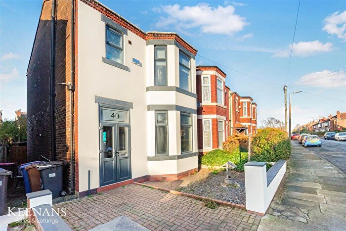 3 Bedroom Semi Detached House For Sale In Moorfield Road, Salford, M6