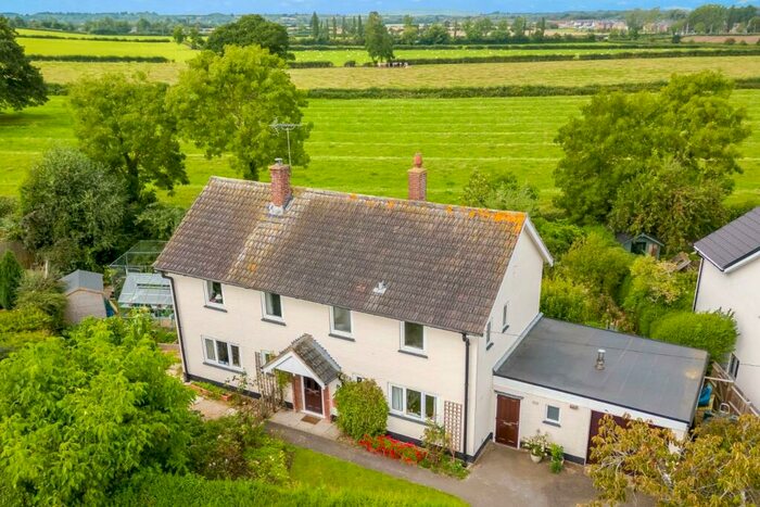 4 Bedroom Detached House For Sale In Dobbie Road, Upper Quinton, Stratford-upon-Avon, CV37