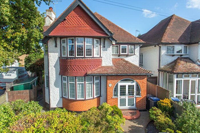 4 Bedroom Detached House For Sale In Linden Avenue, Herne Bay, CT6