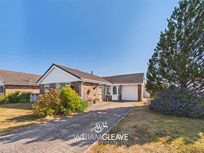 3 Bedroom Detached Bungalow For Sale In Pen Tir, Penrhyn Bay, Llandudno, Conwy, LL30