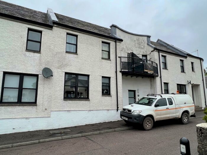 1 Bedroom Flat To Rent In Pathhead, Douglas, ML11