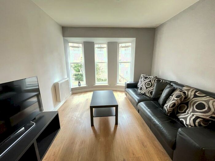 1 Bedroom Apartment To Rent In Venice Court, Samuel Ogden Street, M1
