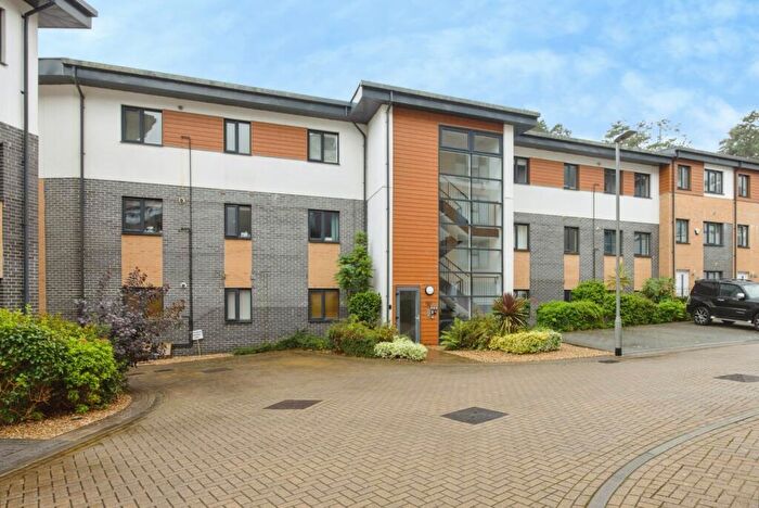 2 Bedroom Flat For Sale In Rashleigh Road, Duporth, St. Austell, Cornwall, PL26