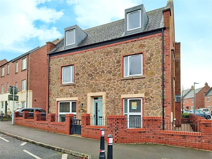 5 Bedroom Detached House For Sale In Nelsons Walk, Dawley Bank, Telford, Shropshire, TF4