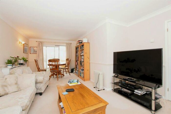 3 Bedroom Bungalow For Sale In Highfield Rise, Shrewton, Salisbury, SP3