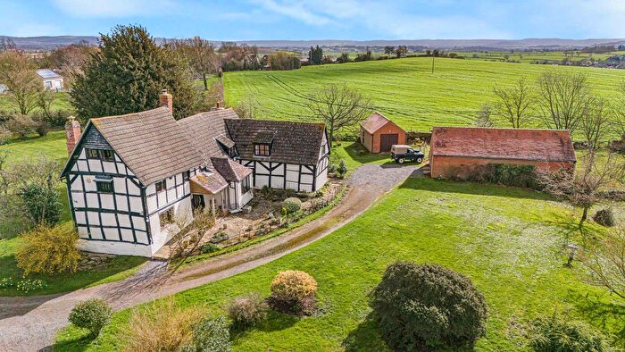 5 Bedroom Detached House For Sale In Swinley Lane, Corse Lawn, Gloucester Gloucestershire, GL19